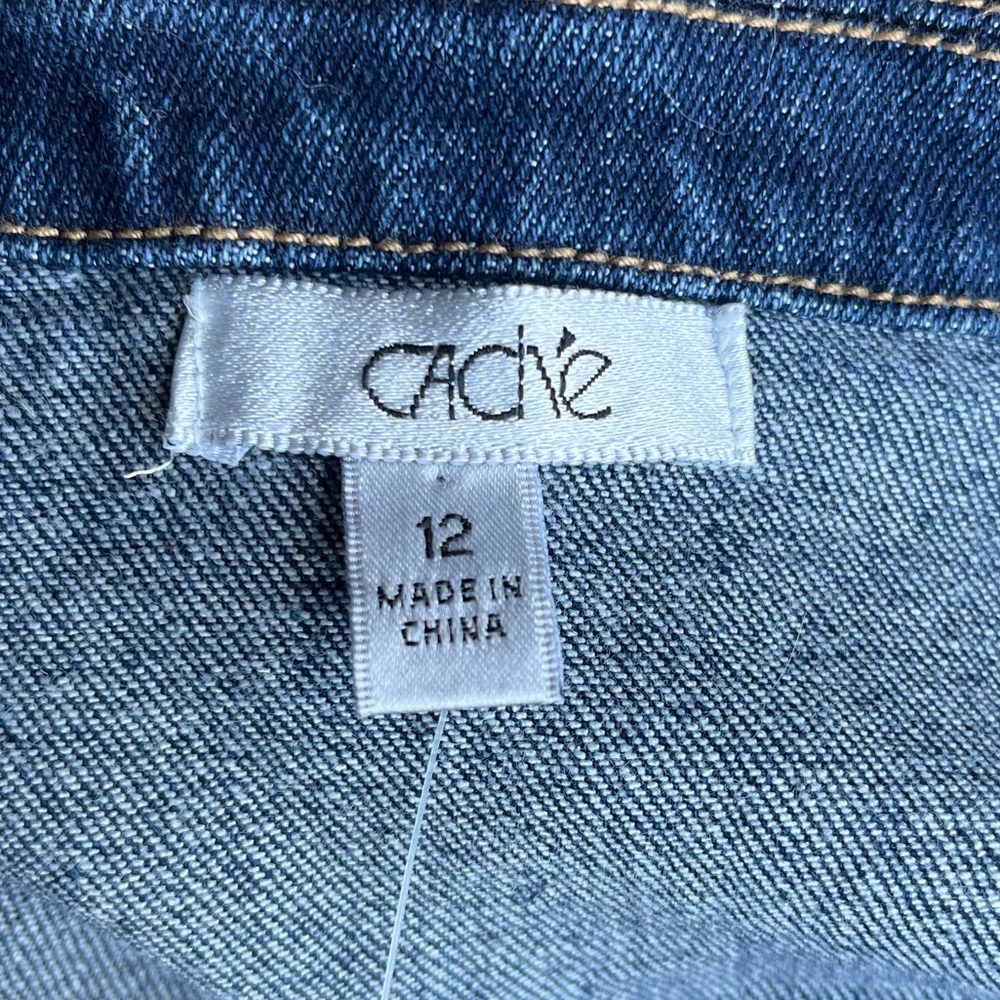 Cache blue Jean jacket. Tunic length. New with tags. Size 12 - Picture 4 of 5